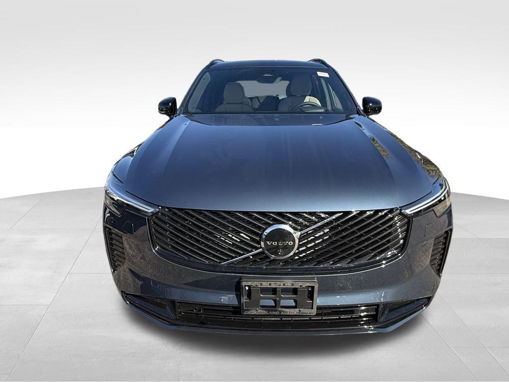 new 2026 Volvo XC90 car, priced at $75,575