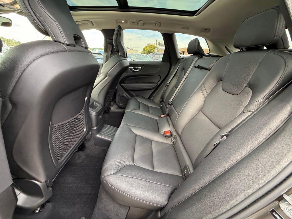 used 2022 Volvo XC60 Recharge Plug-In Hybrid car, priced at $36,205