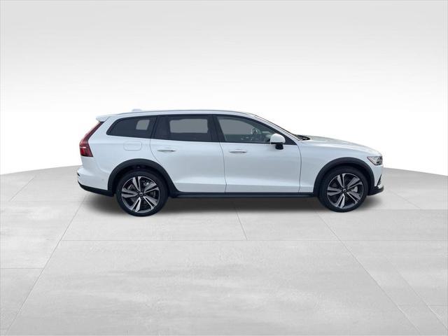 new 2025 Volvo V60 Cross Country car, priced at $55,485