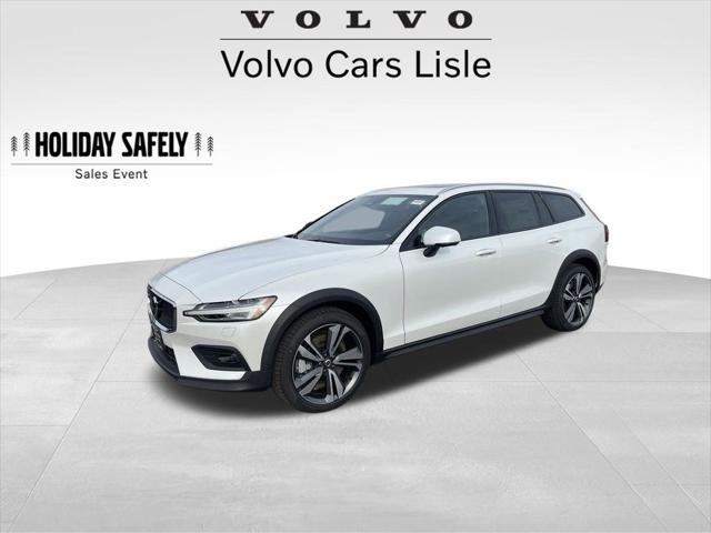 new 2025 Volvo V60 Cross Country car, priced at $55,485