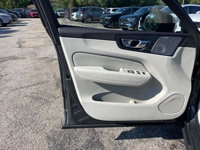 new 2026 Volvo XC60 Plug-In Hybrid car, priced at $80,310