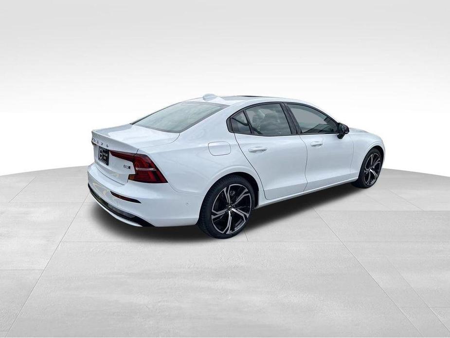 new 2024 Volvo S60 car, priced at $51,125