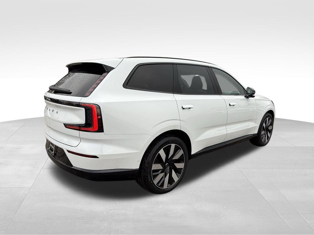 new 2025 Volvo EX90 car, priced at $78,067