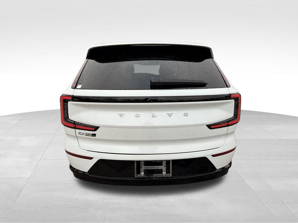 new 2025 Volvo EX90 car, priced at $78,067