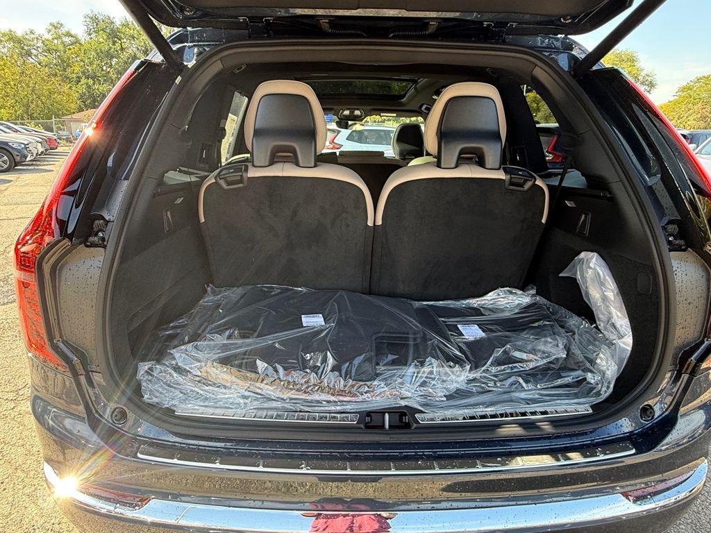 new 2026 Volvo XC90 car, priced at $71,575