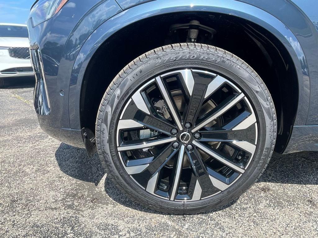 new 2026 Volvo XC90 car, priced at $65,030