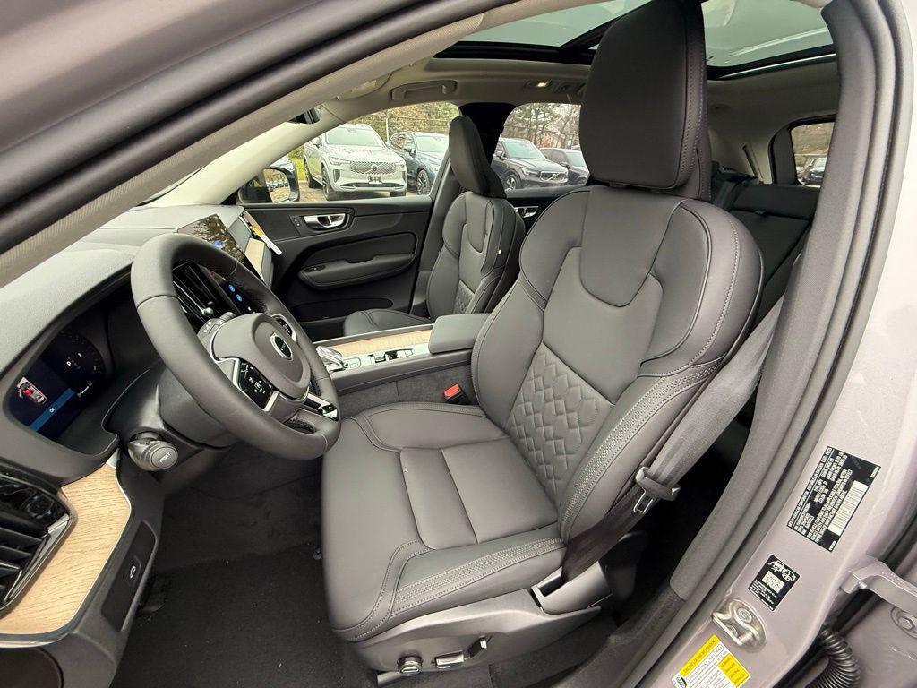 new 2026 Volvo XC60 car, priced at $54,985