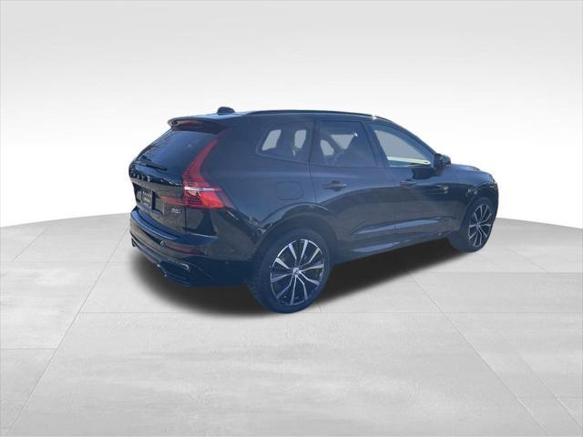 new 2025 Volvo XC60 car, priced at $53,335