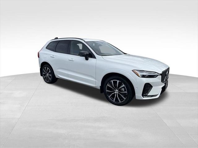 new 2025 Volvo XC60 car, priced at $53,745