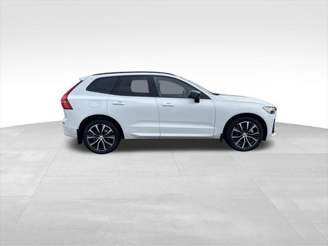 new 2025 Volvo XC60 car, priced at $53,745