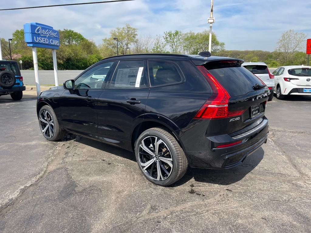 new 2025 Volvo XC60 Plug-In Hybrid car, priced at $65,069