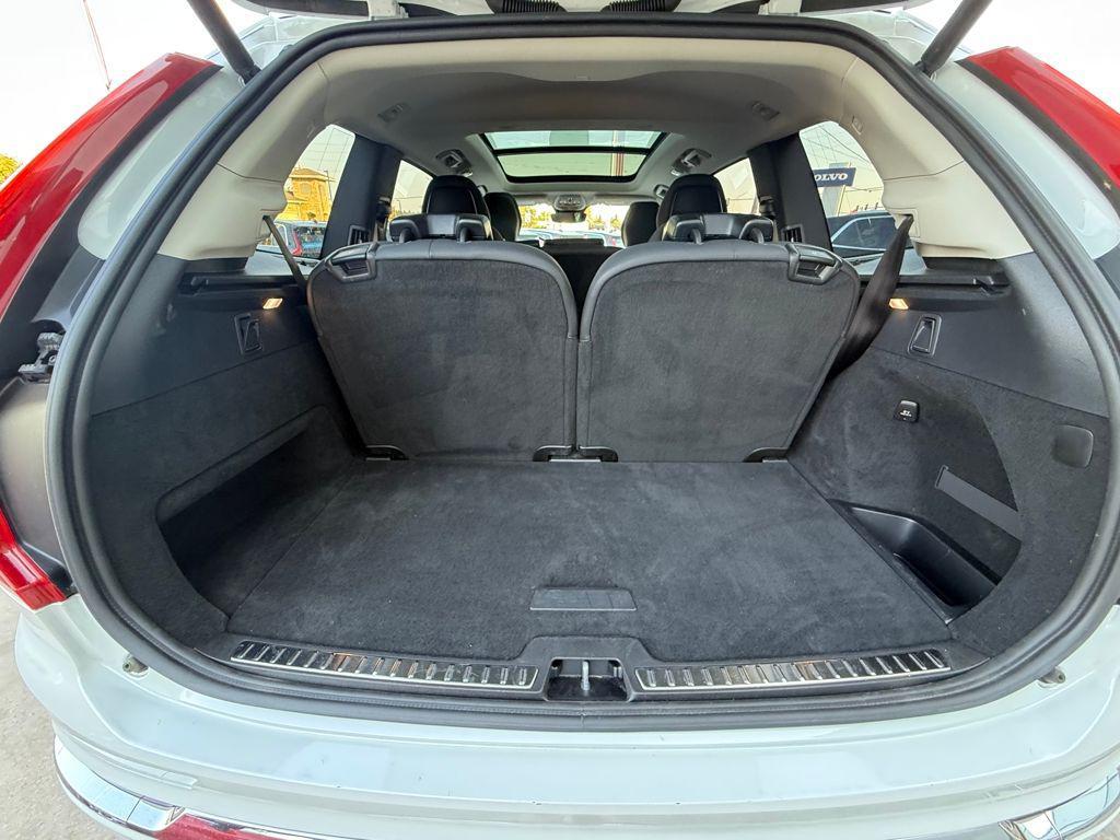 used 2025 Volvo XC90 car, priced at $48,576