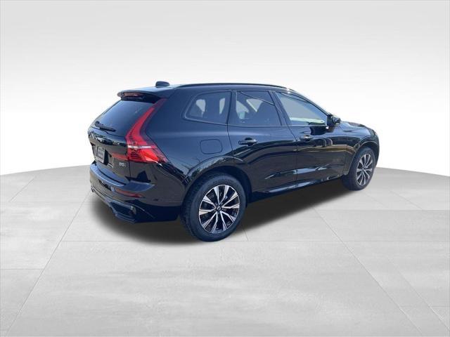 new 2025 Volvo XC60 car, priced at $50,035