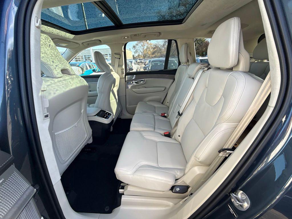 new 2026 Volvo XC90 car, priced at $77,855