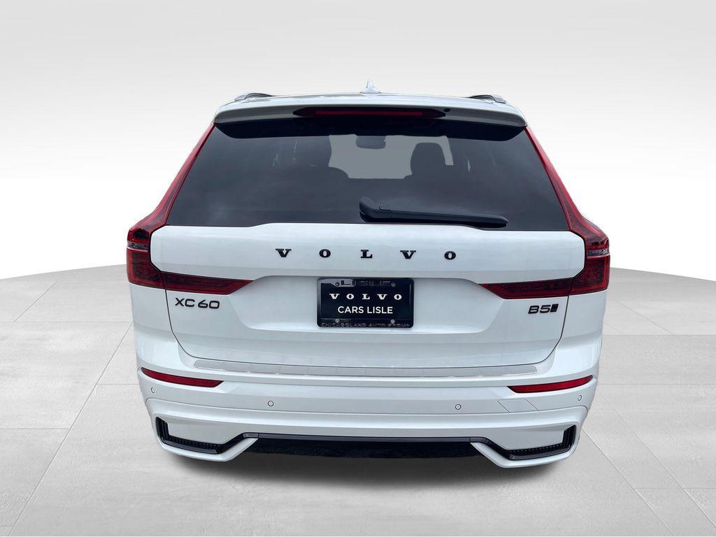 new 2026 Volvo XC60 car, priced at $61,340