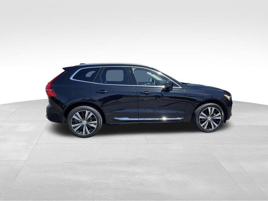 used 2022 Volvo XC60 car, priced at $38,007