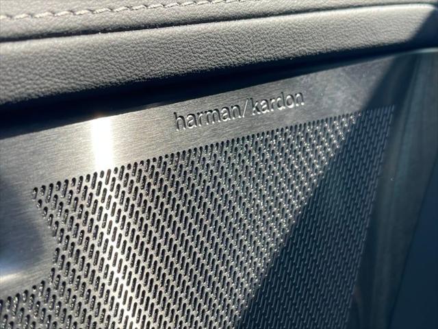new 2025 Volvo XC90 Plug-In Hybrid car, priced at $82,645