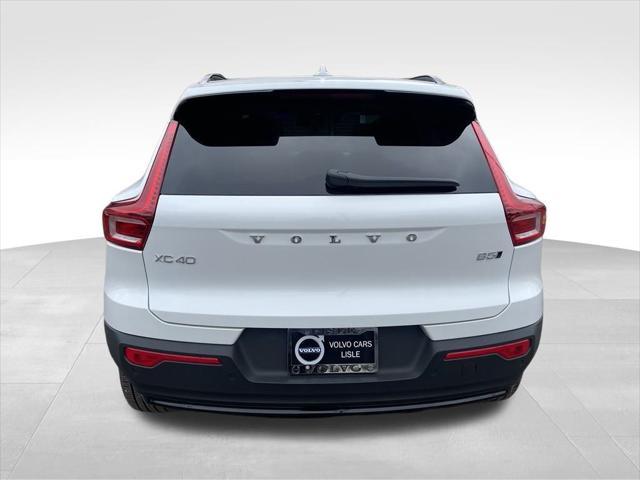 new 2024 Volvo XC40 car, priced at $45,717