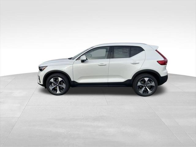 new 2025 Volvo XC40 car, priced at $46,815