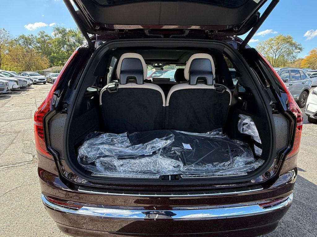 new 2026 Volvo XC90 car, priced at $72,355