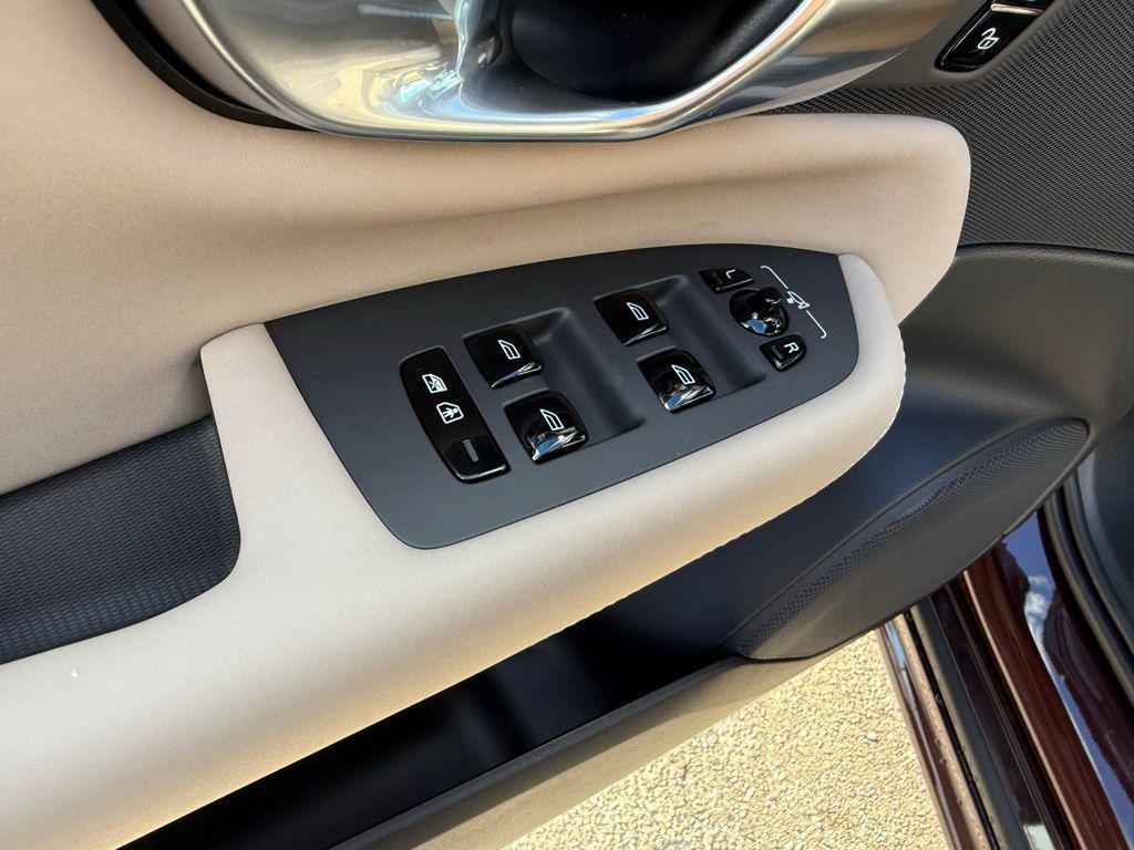 new 2026 Volvo XC90 car, priced at $72,355