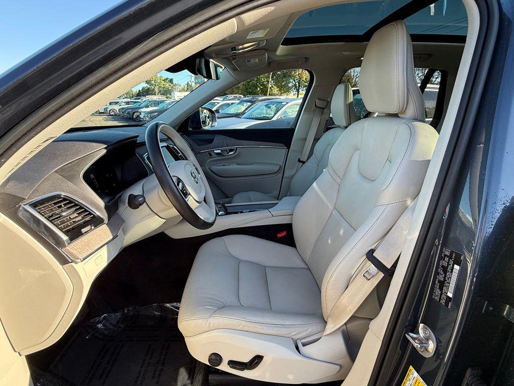 used 2023 Volvo XC90 car, priced at $39,999