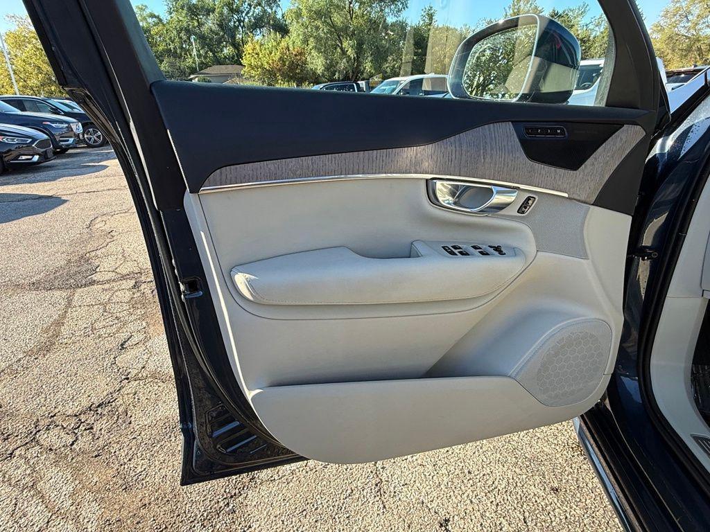 used 2023 Volvo XC90 car, priced at $39,999