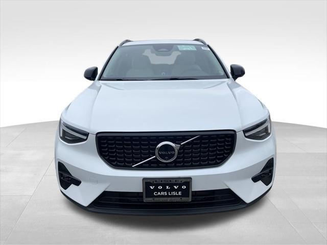 new 2025 Volvo XC40 car, priced at $48,290