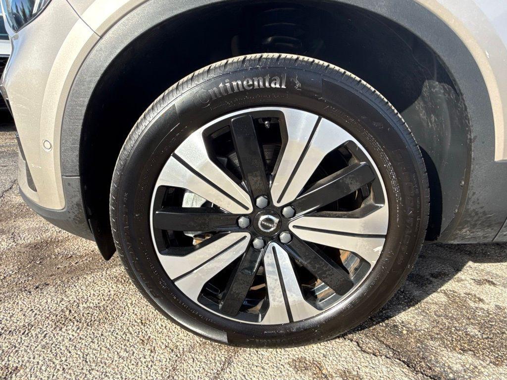 used 2023 Volvo XC40 Recharge Pure Electric car, priced at $28,447
