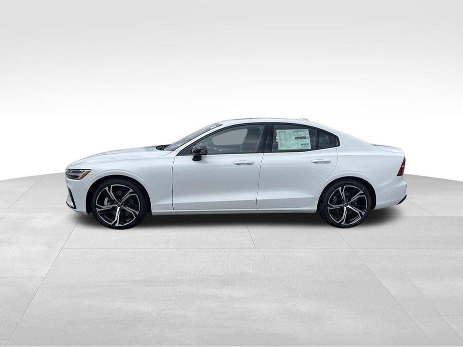 new 2024 Volvo S60 car, priced at $52,875