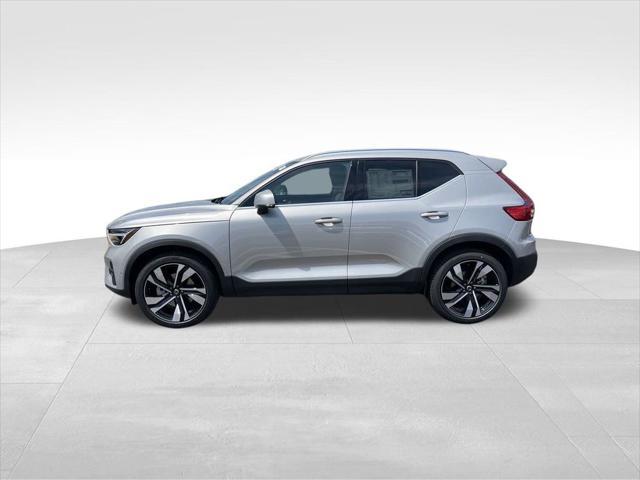 new 2025 Volvo XC40 car, priced at $48,025