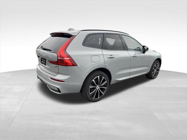 new 2025 Volvo XC60 car, priced at $53,335