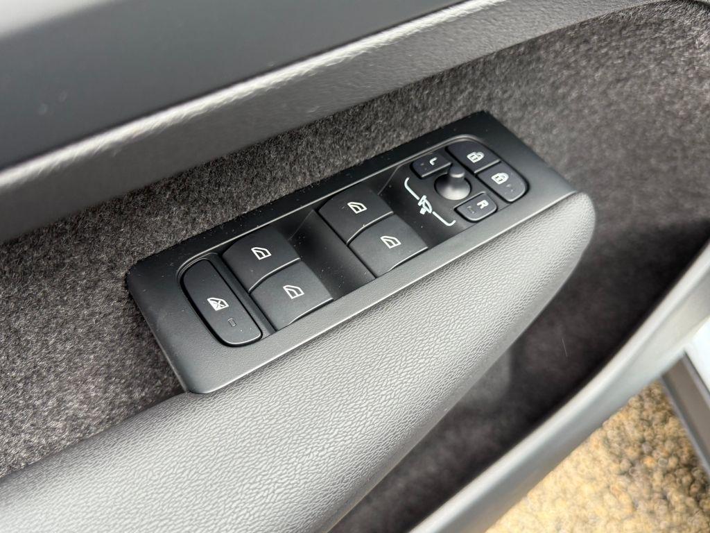 new 2026 Volvo XC40 car, priced at $48,150