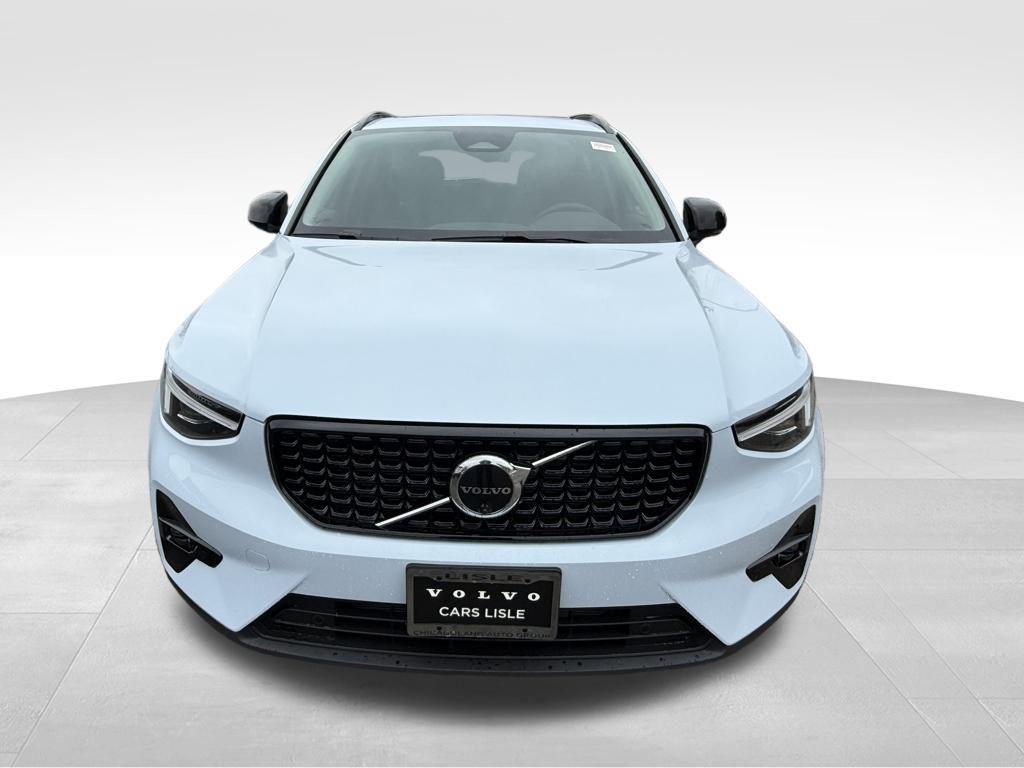 new 2026 Volvo XC40 car, priced at $48,150