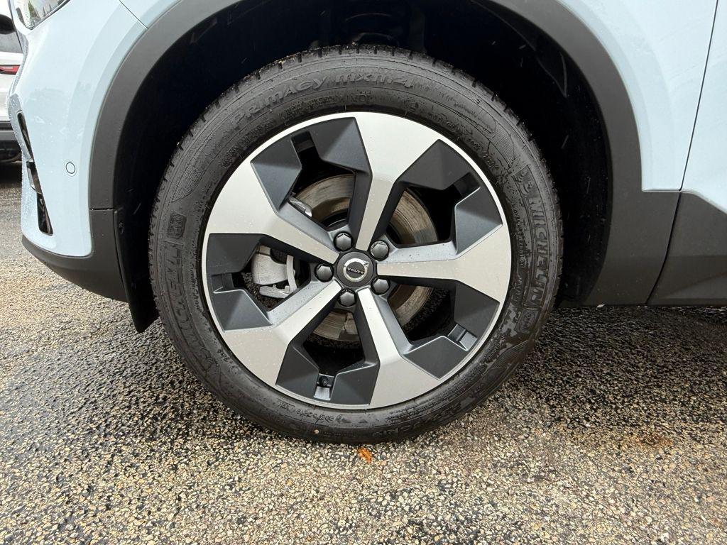 new 2026 Volvo XC40 car, priced at $48,150