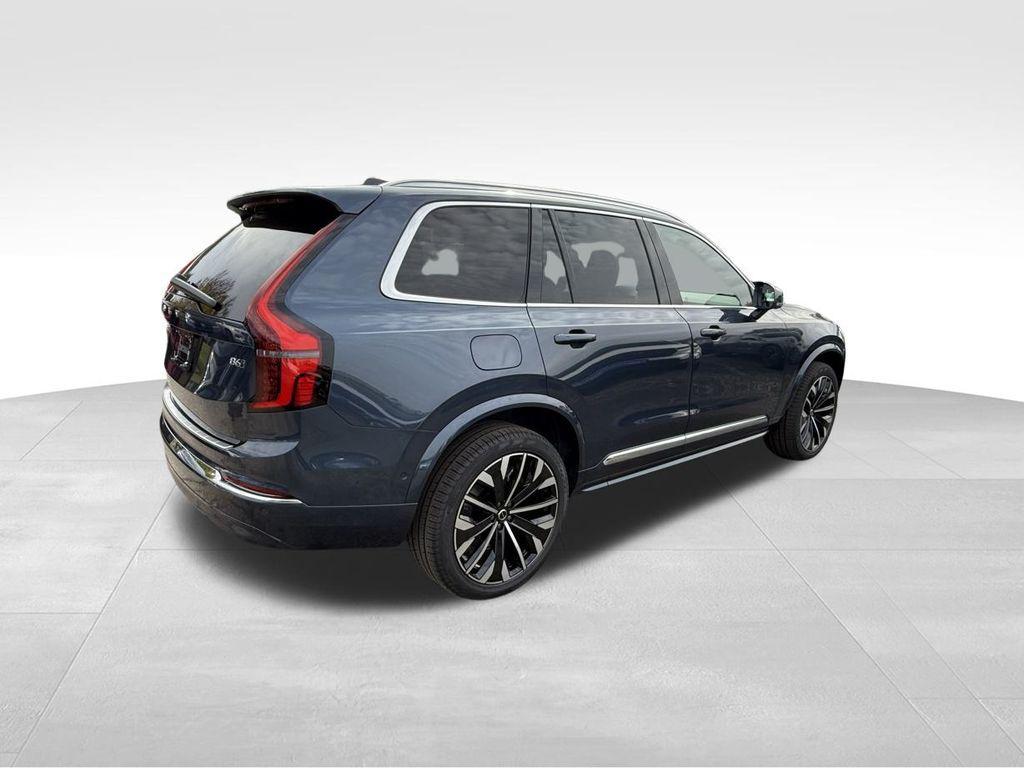 new 2026 Volvo XC90 car, priced at $71,825