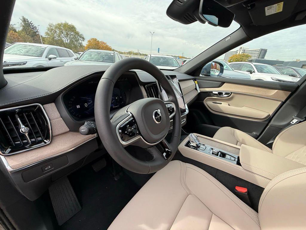new 2026 Volvo XC90 car, priced at $71,825