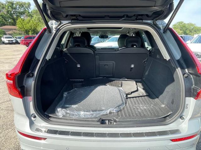 new 2025 Volvo XC60 car, priced at $49,035