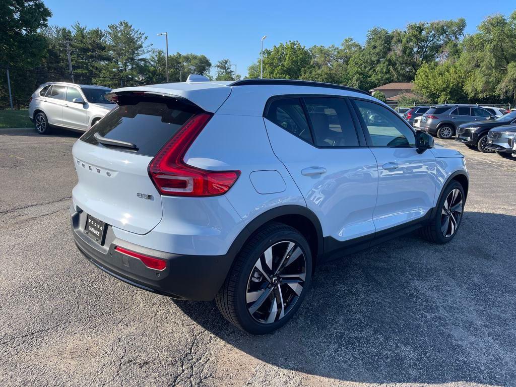 new 2026 Volvo XC40 car, priced at $51,975