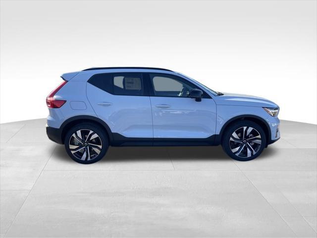new 2026 Volvo XC40 car, priced at $53,975