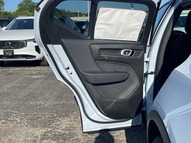 new 2026 Volvo XC40 car, priced at $53,975