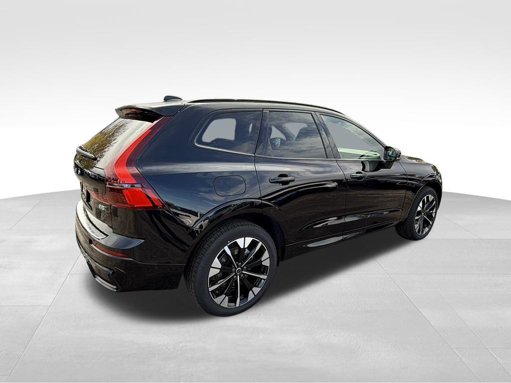 new 2026 Volvo XC60 car, priced at $54,985