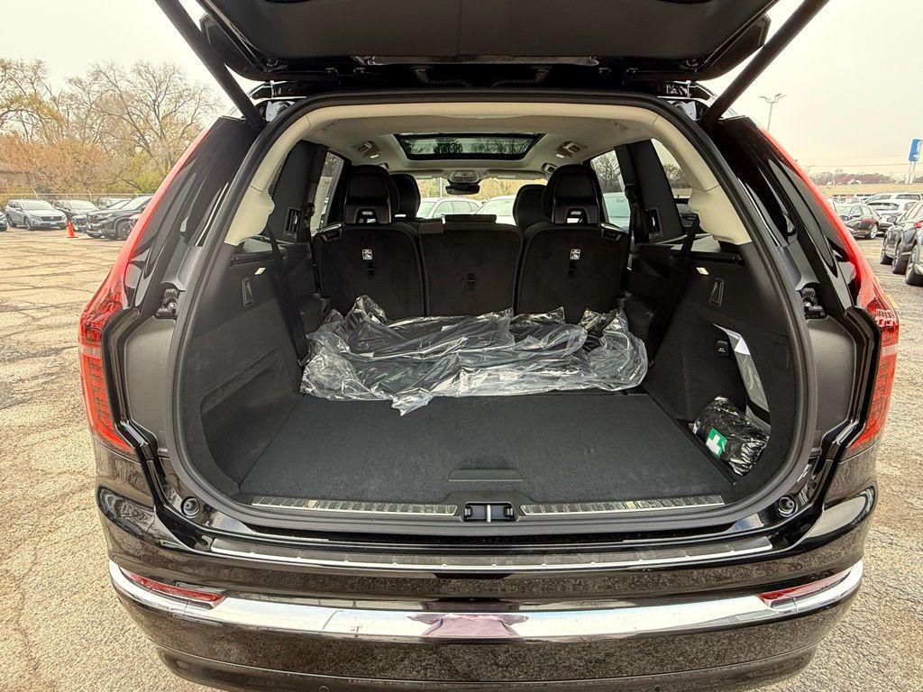new 2026 Volvo XC90 car, priced at $67,825