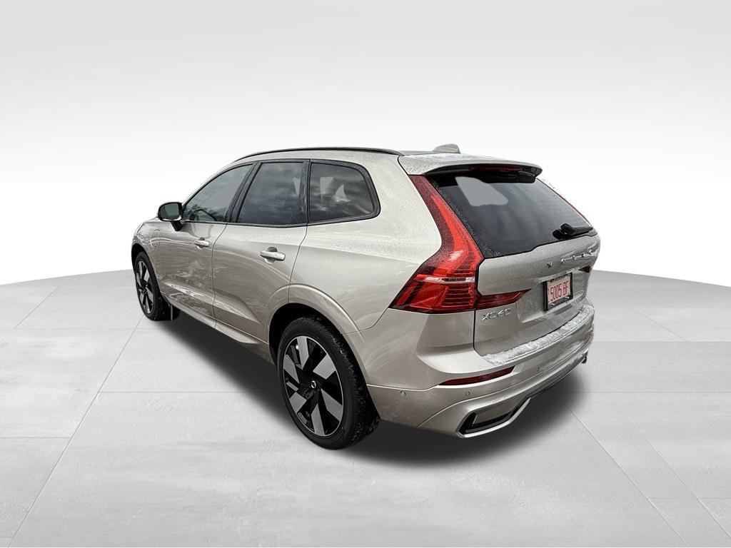 new 2025 Volvo XC60 Plug-In Hybrid car, priced at $67,425