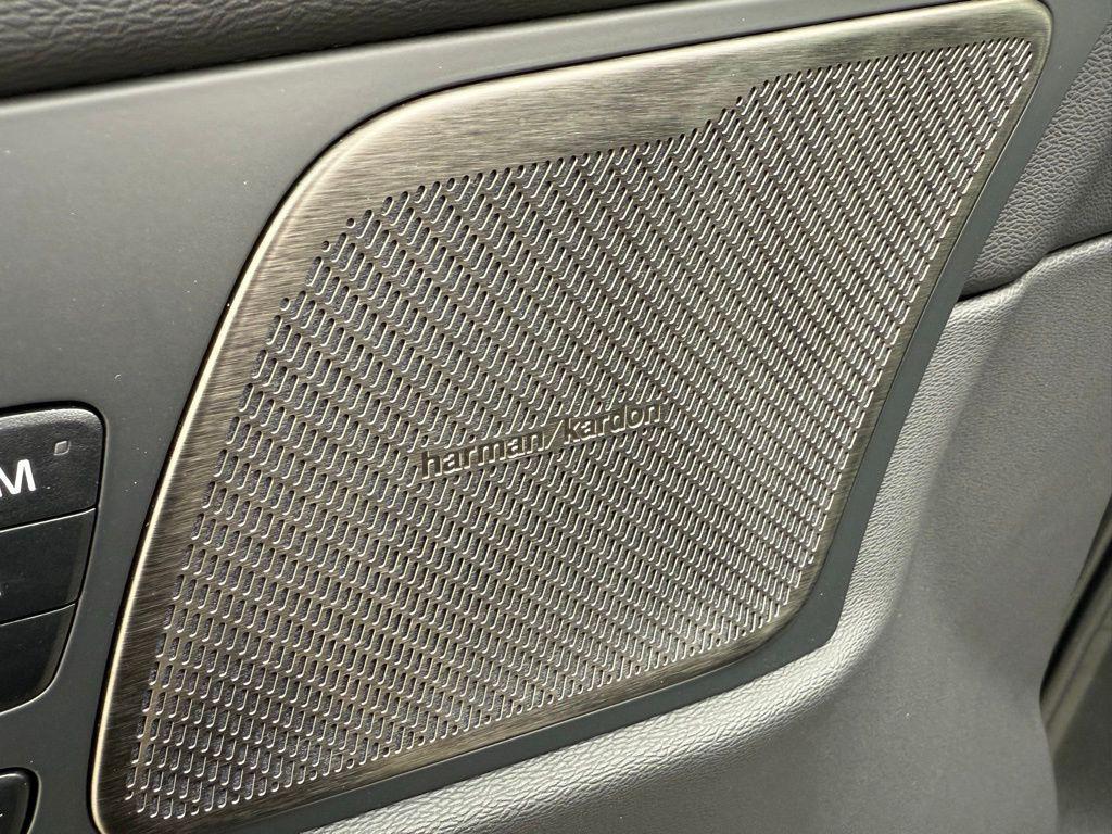 new 2025 Volvo XC60 Plug-In Hybrid car, priced at $67,425