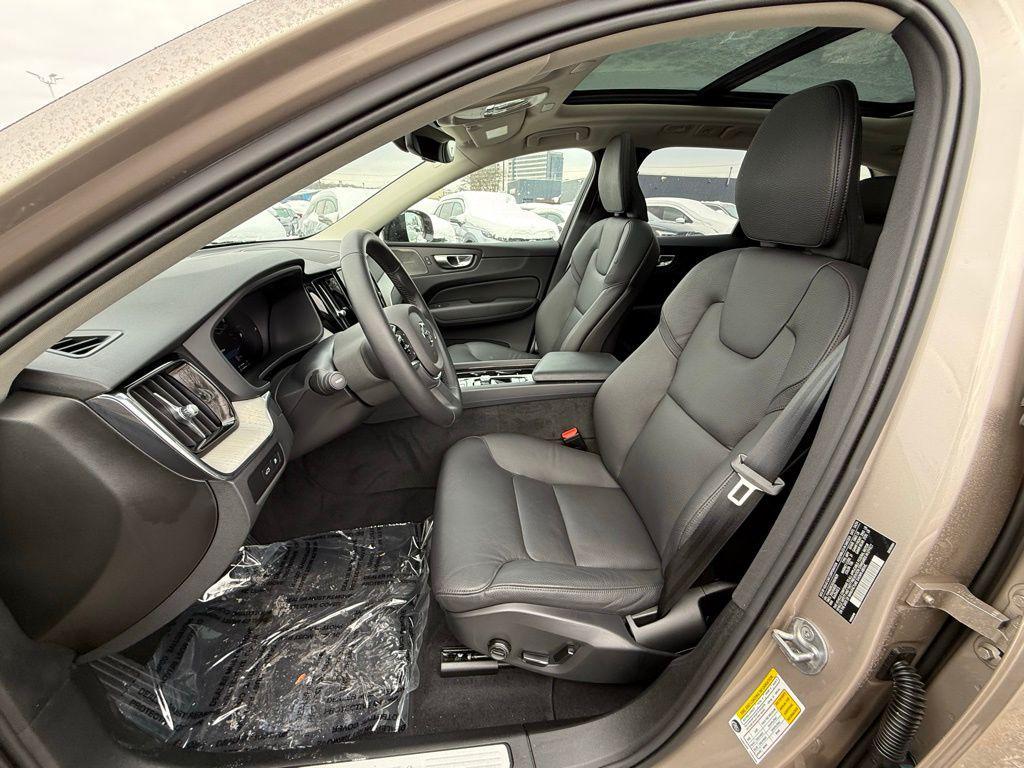 new 2025 Volvo XC60 Plug-In Hybrid car, priced at $67,425