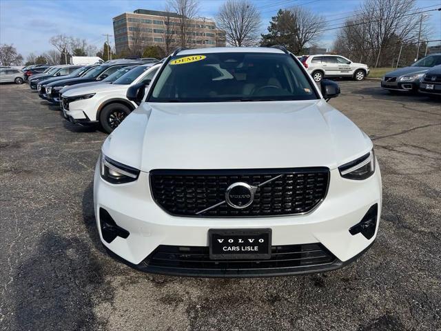 new 2024 Volvo XC40 car, priced at $43,900