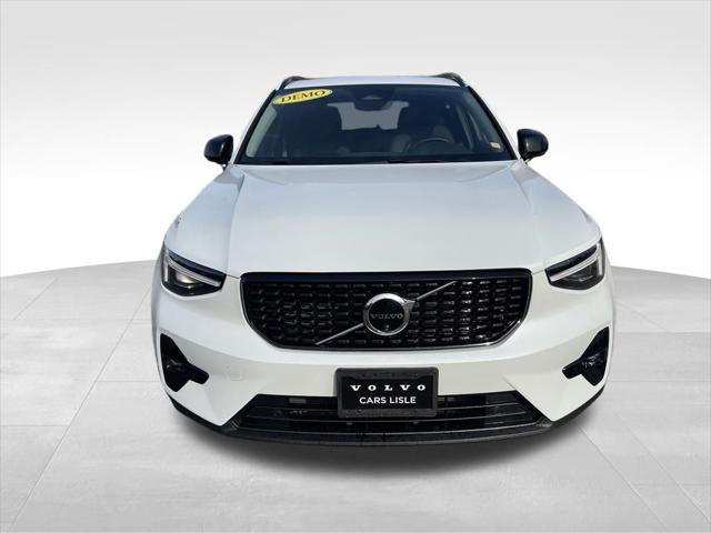 new 2024 Volvo XC40 car, priced at $42,396