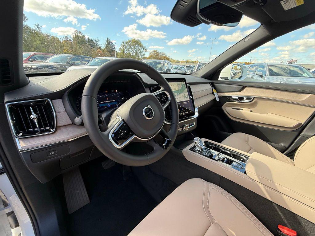 new 2026 Volvo XC90 car, priced at $71,825