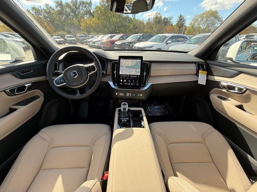 new 2026 Volvo XC90 car, priced at $71,825